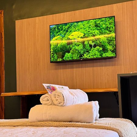 Hotel Vale Das Nuvens 瓜拉米兰加 外观 照片