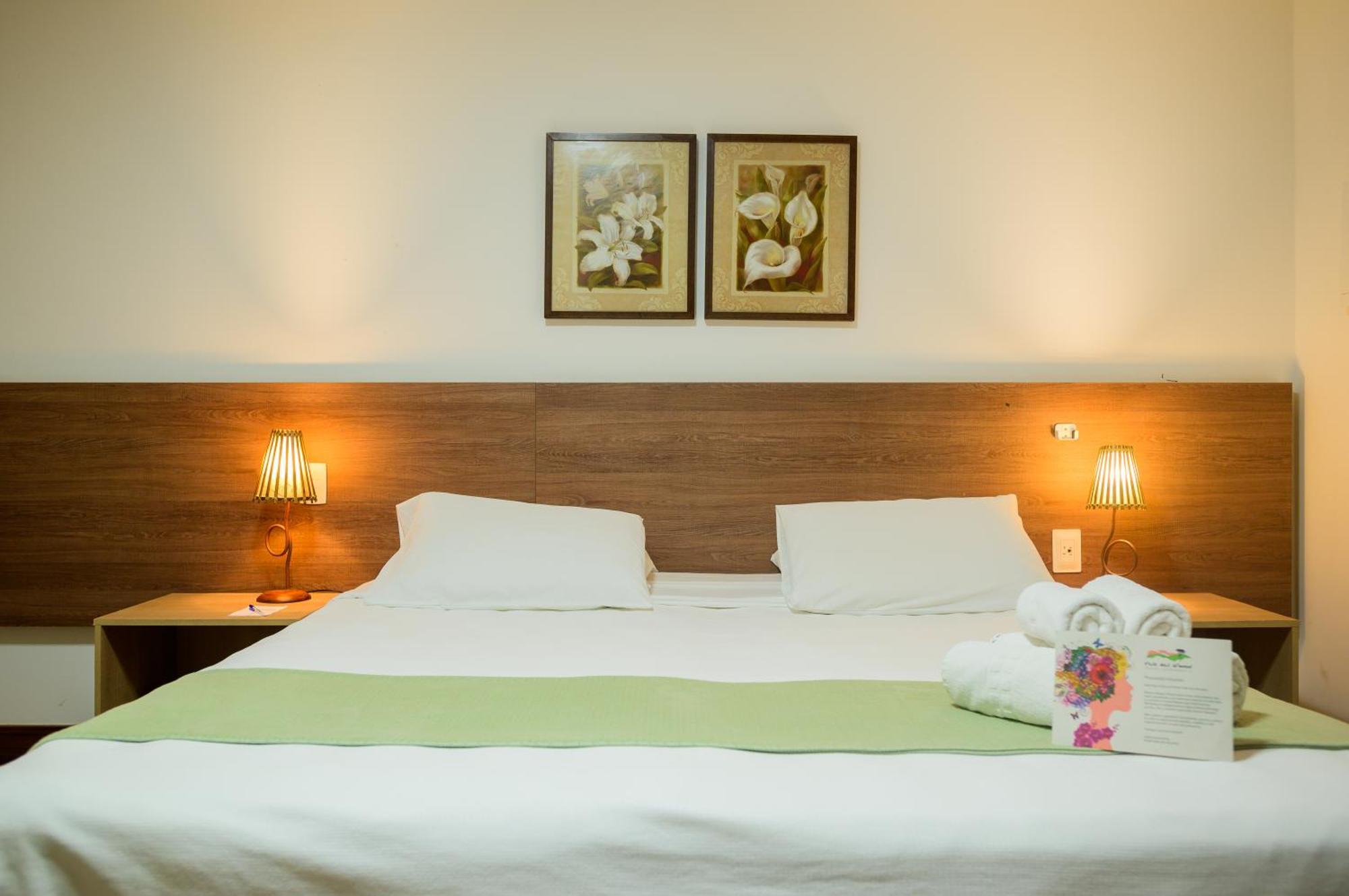 Hotel Vale Das Nuvens 瓜拉米兰加 外观 照片