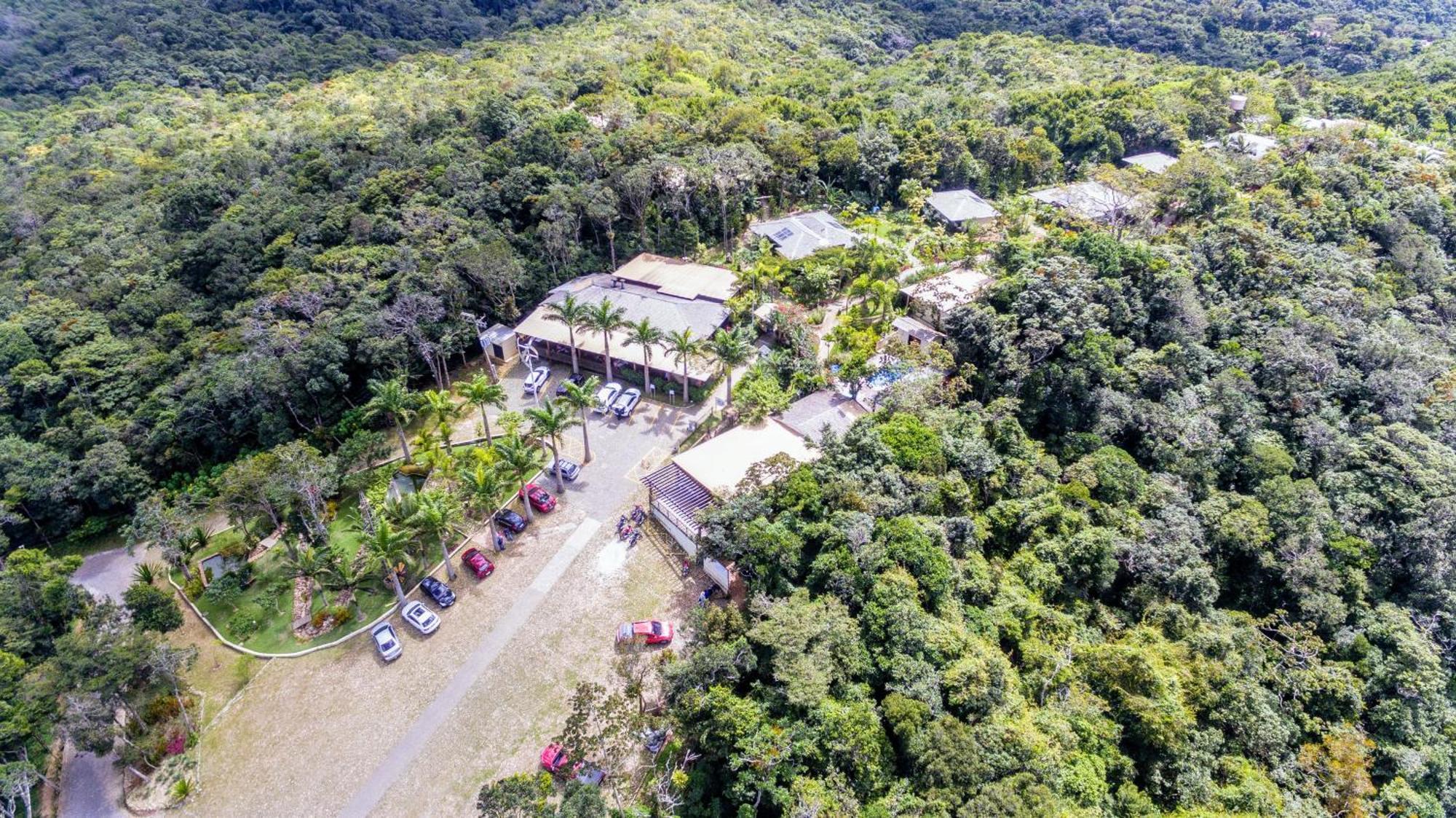 Hotel Vale Das Nuvens 瓜拉米兰加 外观 照片