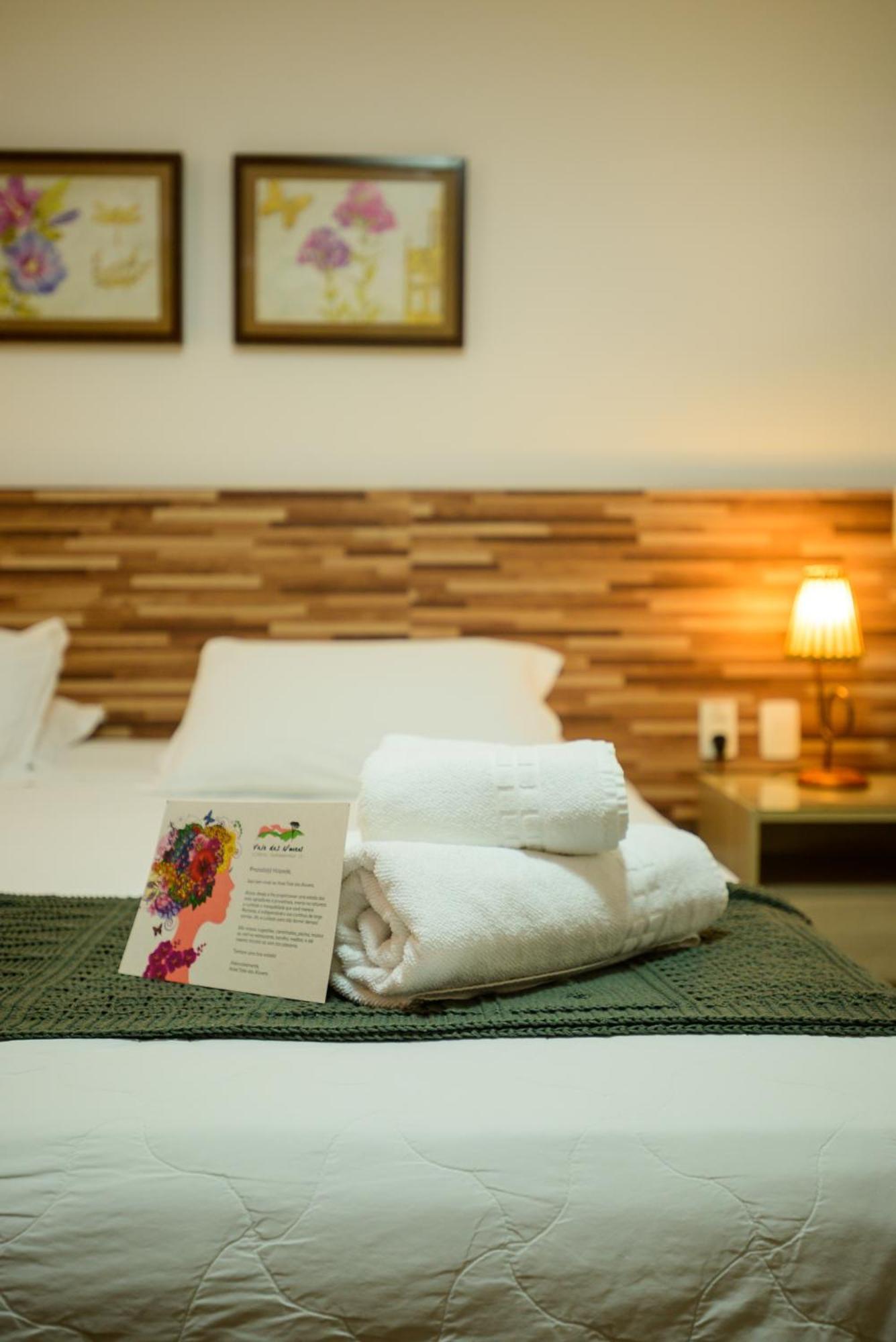 Hotel Vale Das Nuvens 瓜拉米兰加 外观 照片